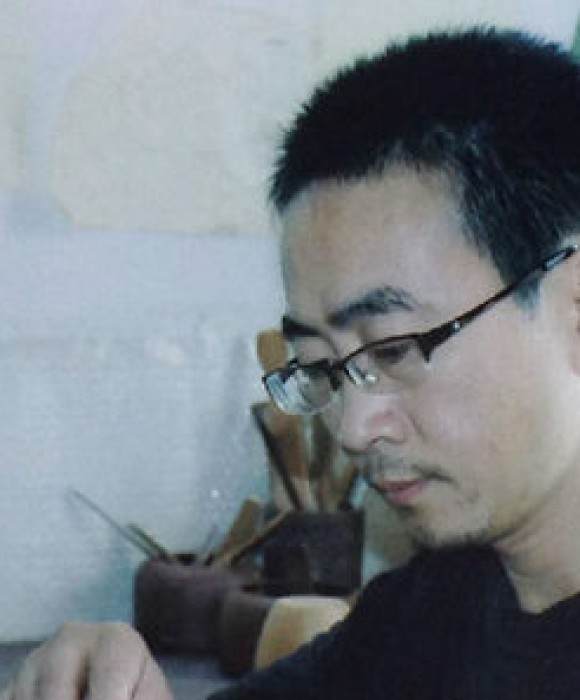 紫砂艺人张开荣，工艺美术师