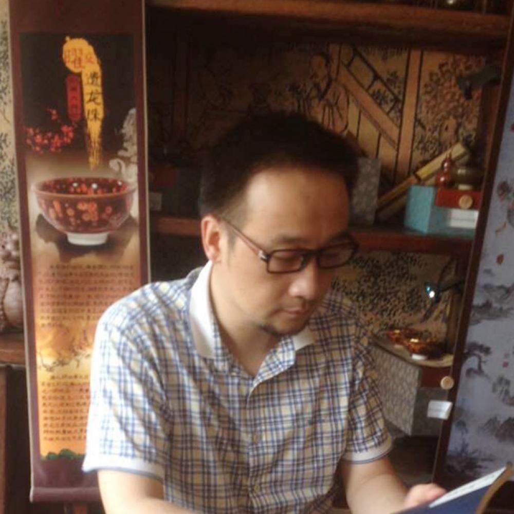 紫砂艺人张斌，高级工艺美术师