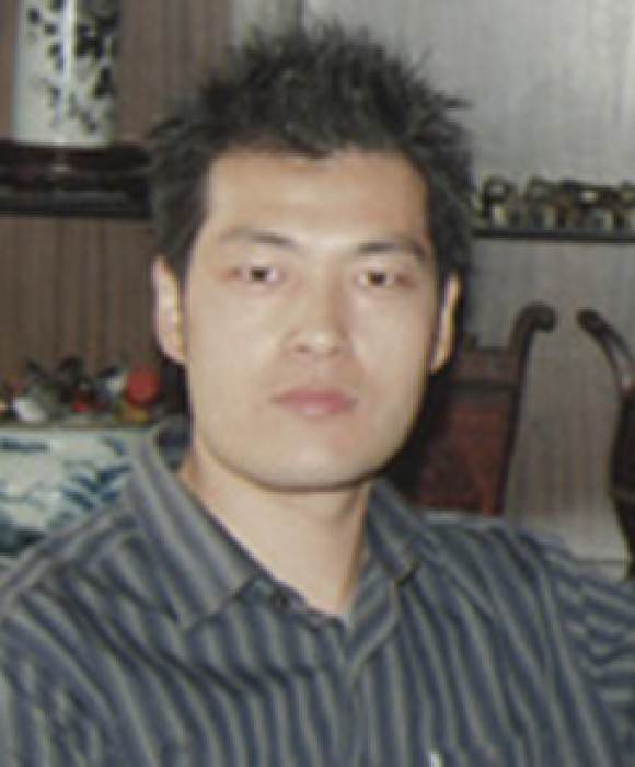 紫砂艺人张泉林，高级工艺美术师