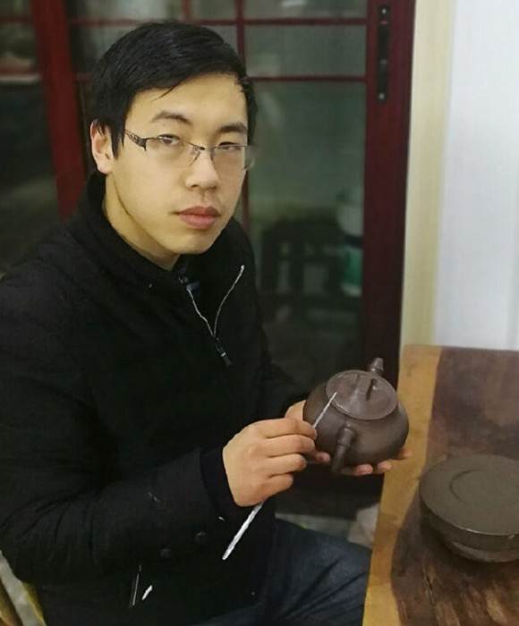 紫砂艺人张超，工艺美术师