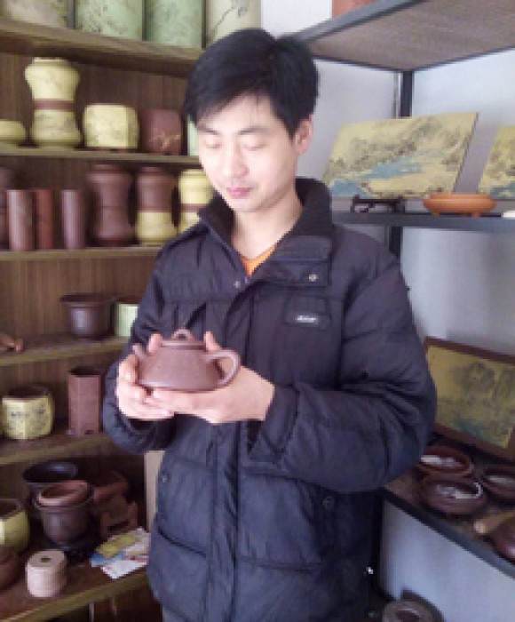 紫砂艺人张跃，助理工艺美术师