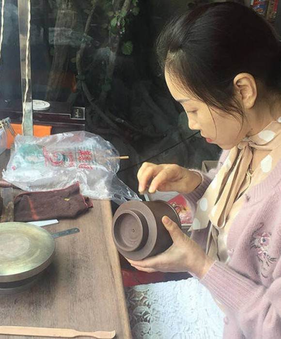 紫砂艺人张雨涛，助理工艺美术师