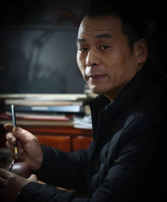 紫砂艺人张雪军，高级工艺美术师