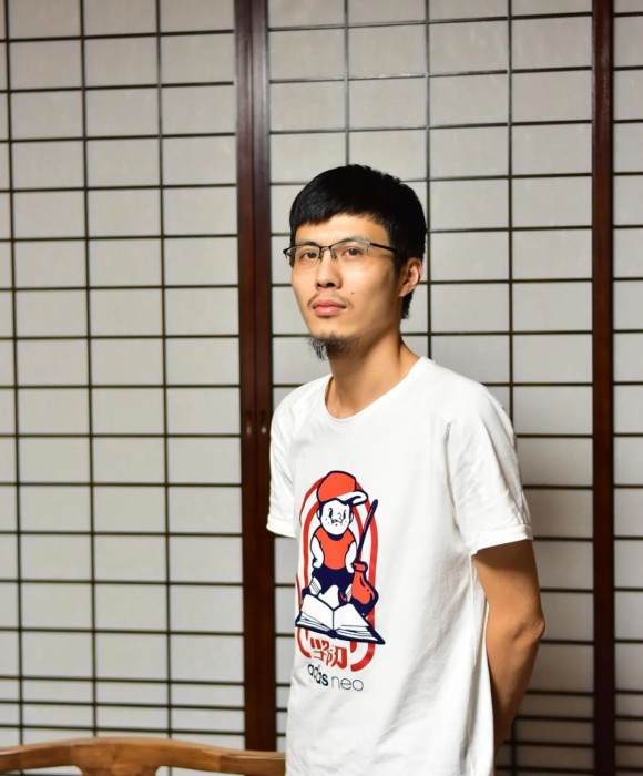 紫砂艺人张飘萍，工艺美术员