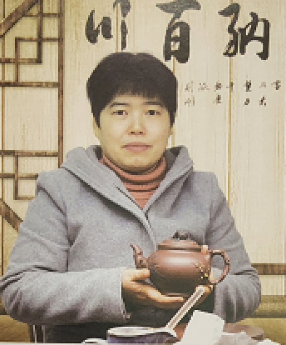 紫砂艺人彭玉兰，工艺美术师