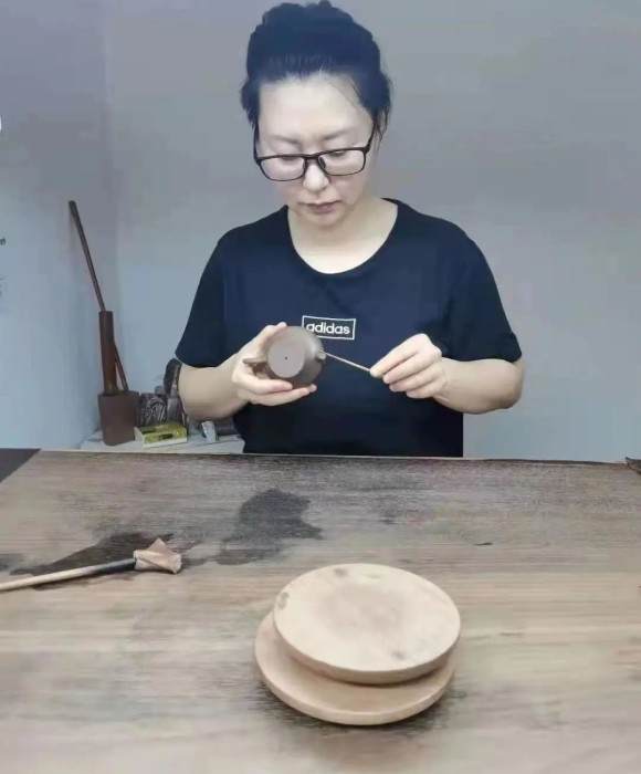 紫砂艺人徐丽丽，民间实力派