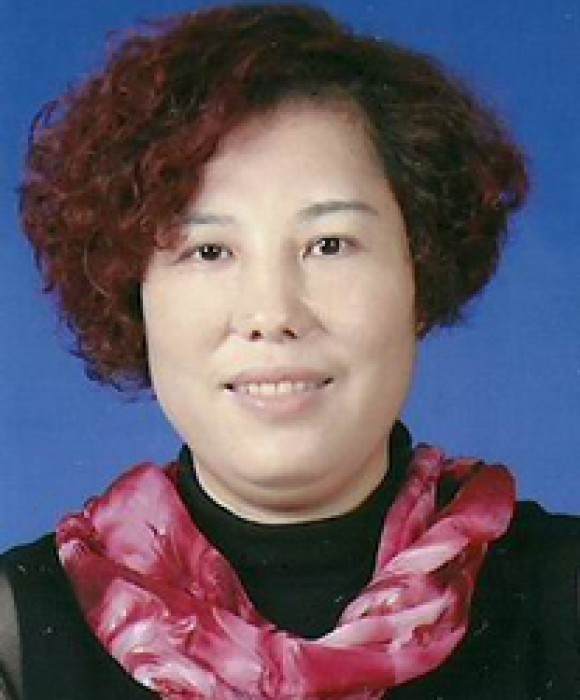 紫砂艺人徐红梅，高级工艺美术师