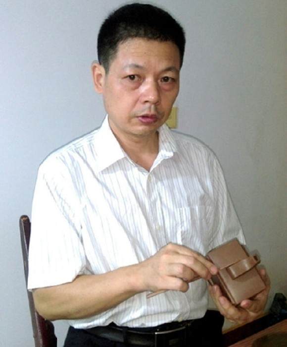 紫砂艺人戴志兴，助理工艺美术师