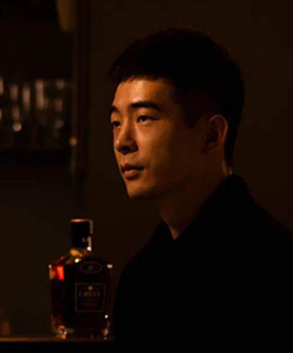 紫砂艺人戴达，助理工艺美术师