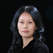 紫砂艺人方幼琴，高级工艺美术师