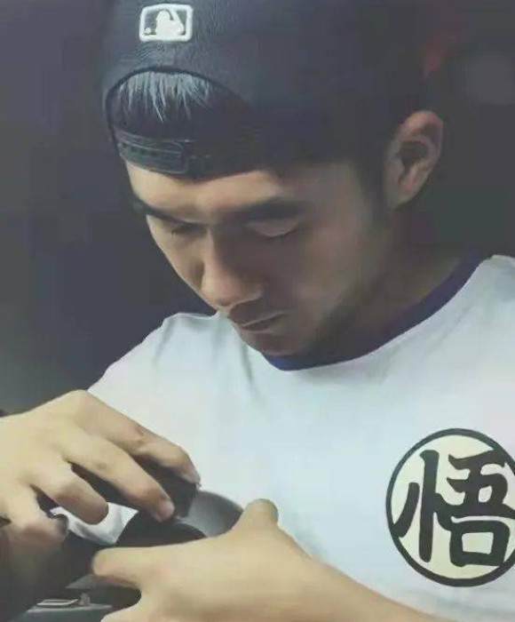 紫砂艺人施梁，民间实力派
