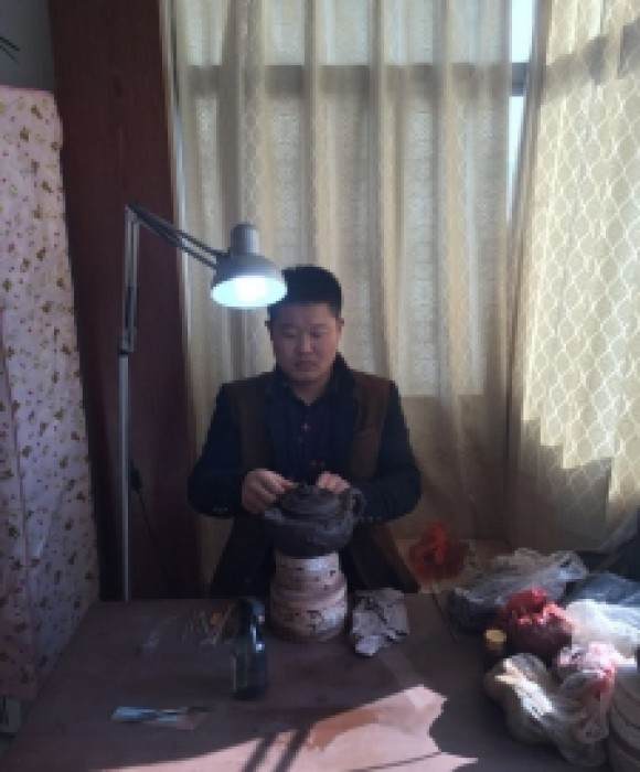 紫砂艺人朱亮，民间实力派