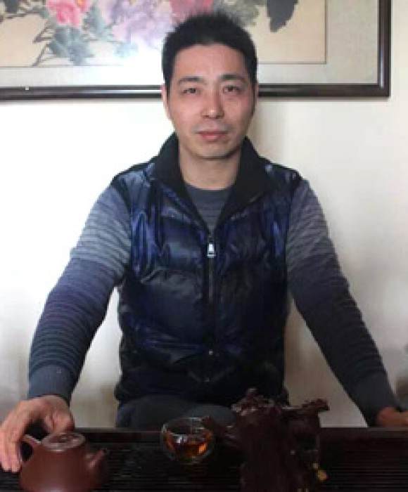 紫砂艺人朱志豪，民间实力派