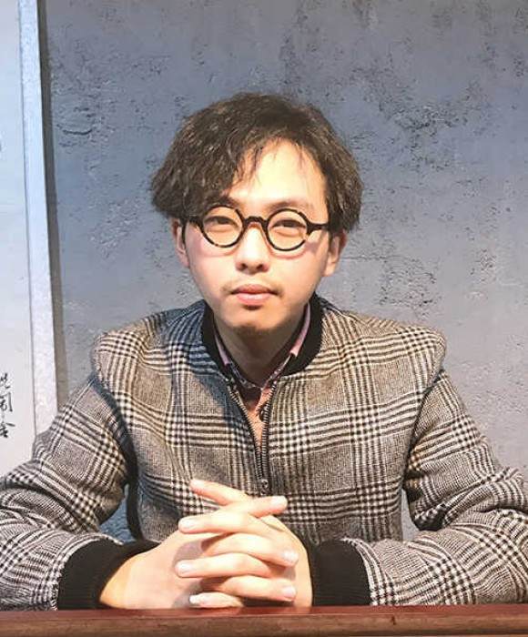 紫砂艺人朱昳，助理工艺美术师