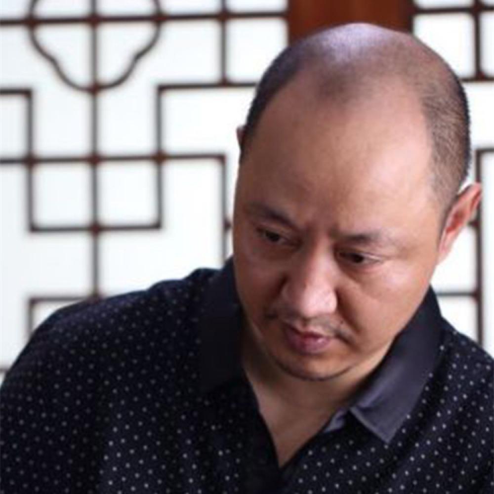 紫砂艺人朱永忠，高级工艺美术师
