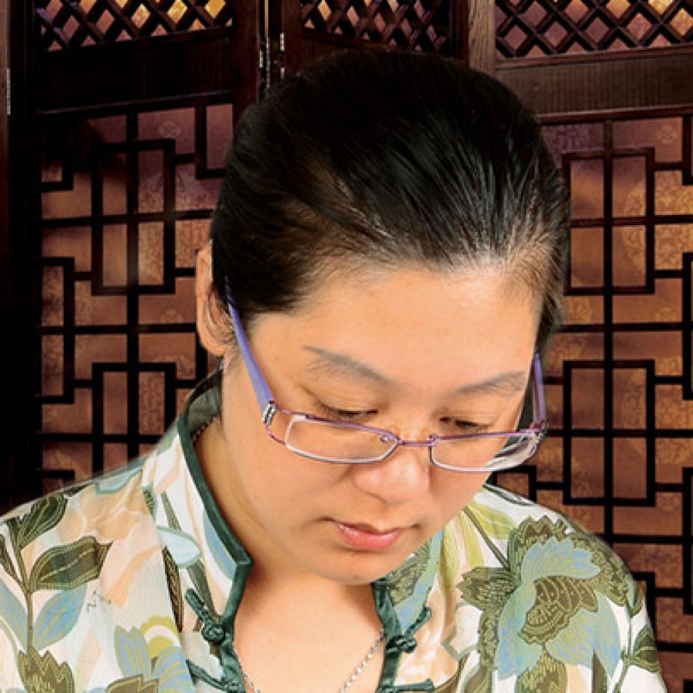 紫砂艺人李利，正高级工艺美术师