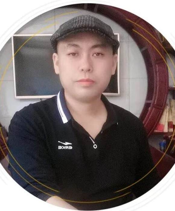 紫砂艺人李威，民间实力派