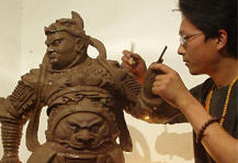 紫砂艺人李建伟，工艺美术师