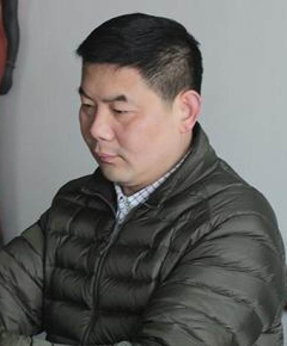 紫砂艺人李彬，工艺美术师