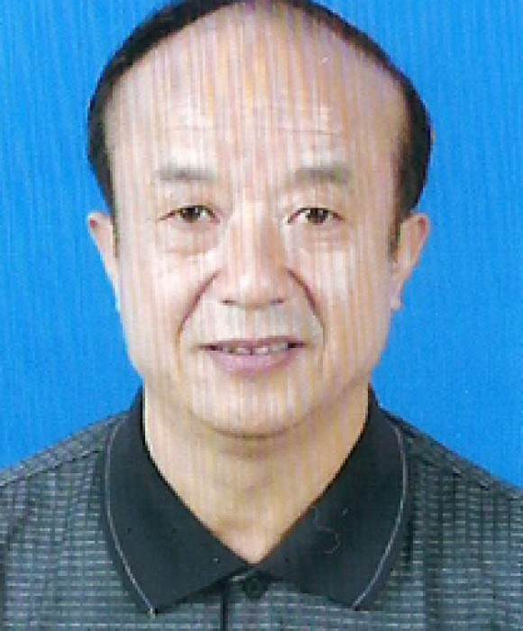 紫砂艺人李志忠，高级工艺美术师
