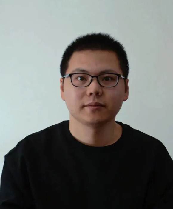 紫砂艺人李晓，工艺美术师