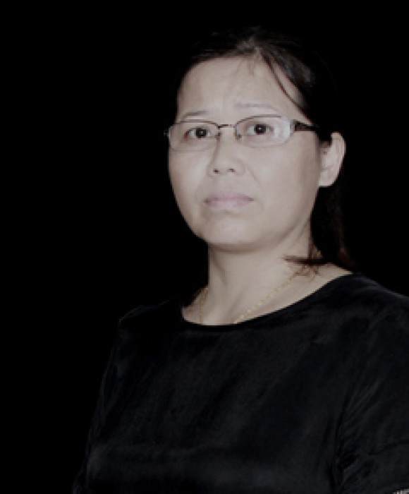 紫砂艺人李桂兰，民间实力派