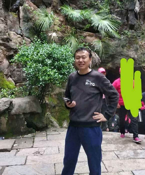 紫砂艺人杨全胜，助理工艺美术师