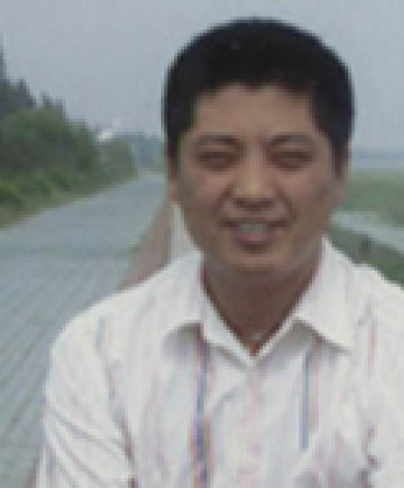 紫砂艺人杨卫刚，正高级工艺美术师