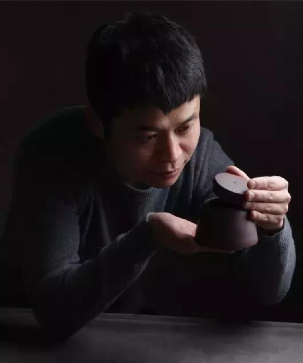 紫砂艺人杨帆，工艺美术员