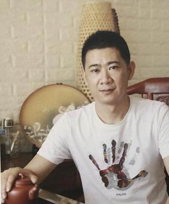 紫砂艺人林天强，民间实力派