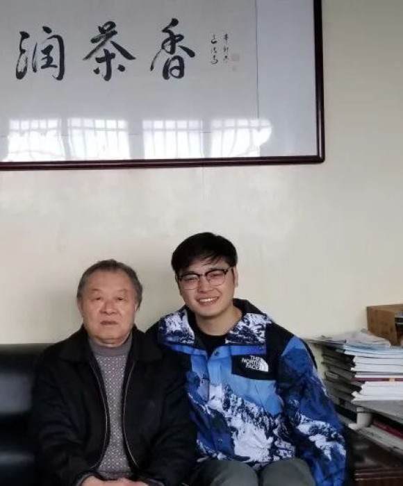 紫砂艺人林玮，助理工艺美术师