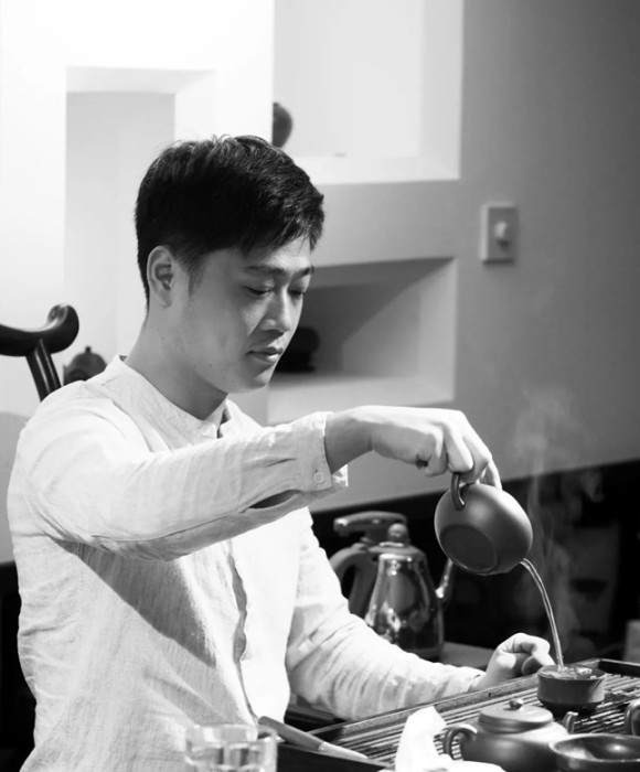 紫砂艺人欧鹏程，助理工艺美术师