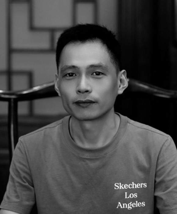 紫砂艺人毛粟修，民间实力派