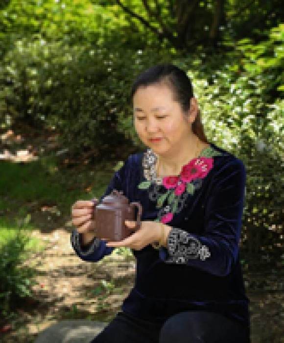 紫砂艺人汤怀元，高级工艺美术师