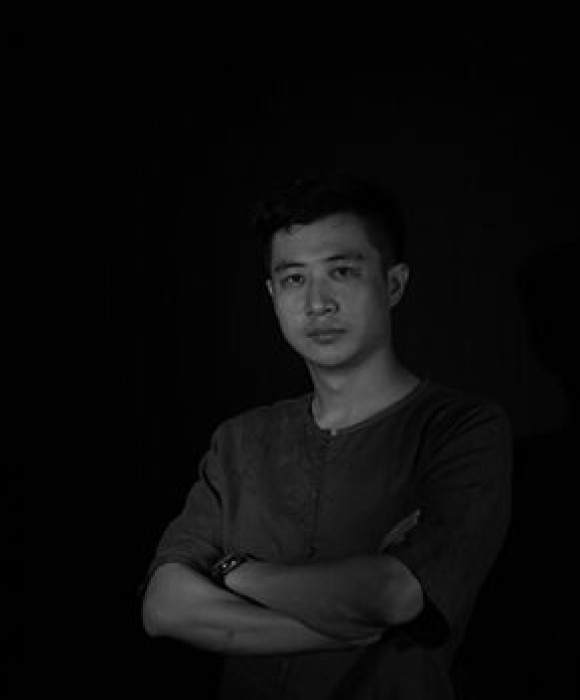 紫砂艺人汤润泽，工艺美术师