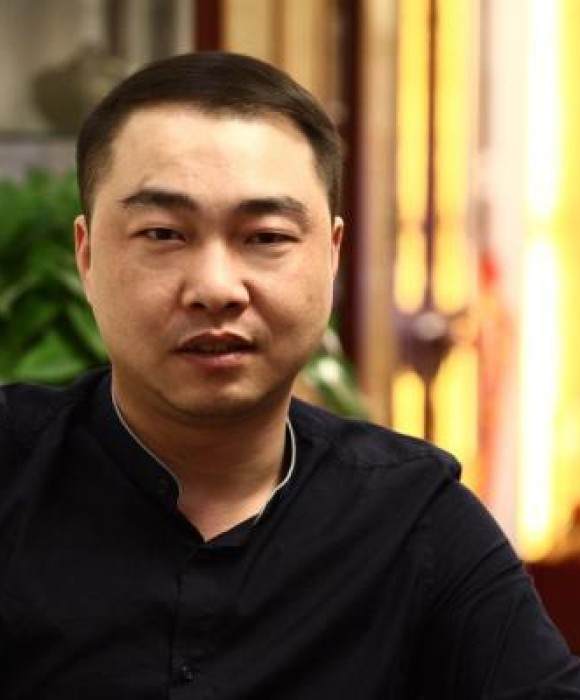 紫砂艺人沈丹，助理工艺美术师
