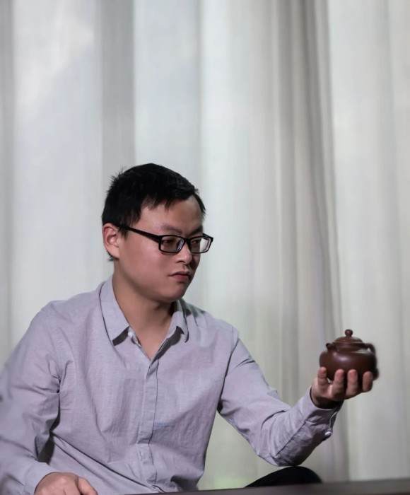 紫砂艺人沈斌，助理工艺美术师
