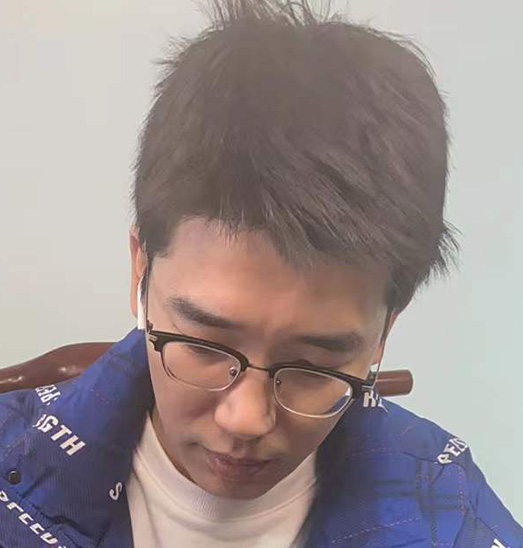紫砂艺人沈枫，助理工艺美术师