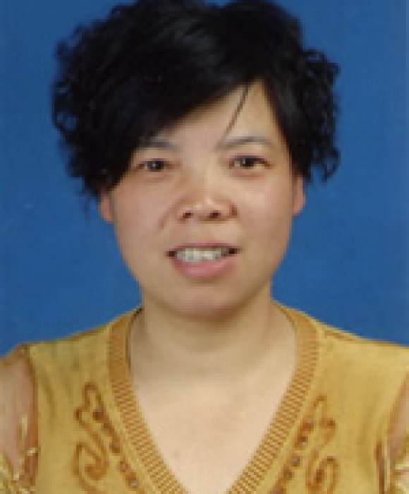 紫砂艺人沈永娟，正高级工艺美术师