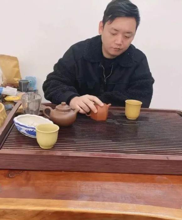 紫砂艺人潘利军，民间实力派
