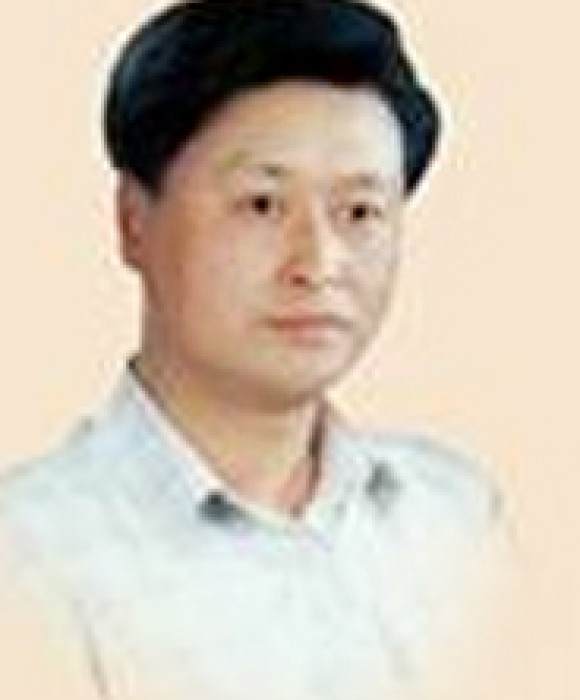 紫砂艺人潘梅强，助理工艺美术师
