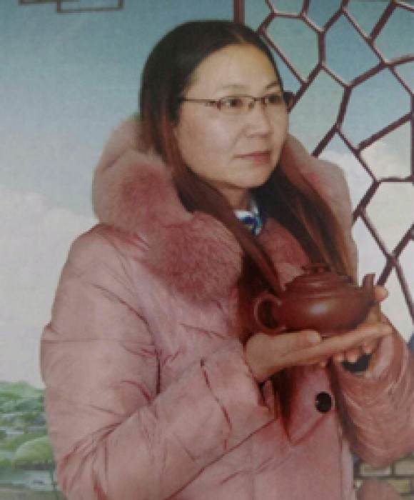 紫砂艺人王中侠，工艺美术师