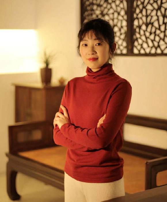紫砂艺人王健，助理工艺美术师