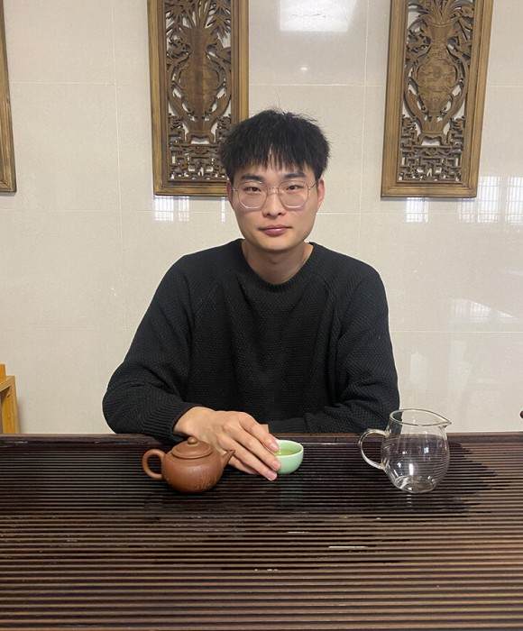 紫砂艺人王凯琪，助理工艺美术师