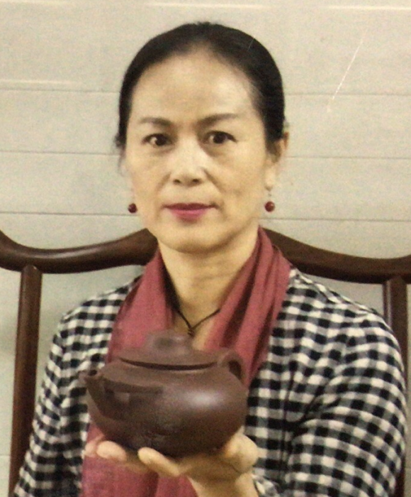 紫砂艺人王勤仙，民间实力派