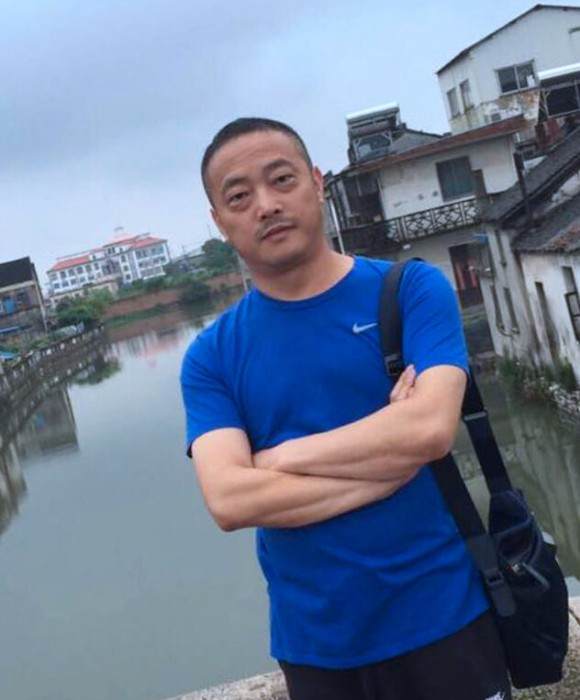 紫砂艺人王晓健，工艺美术师