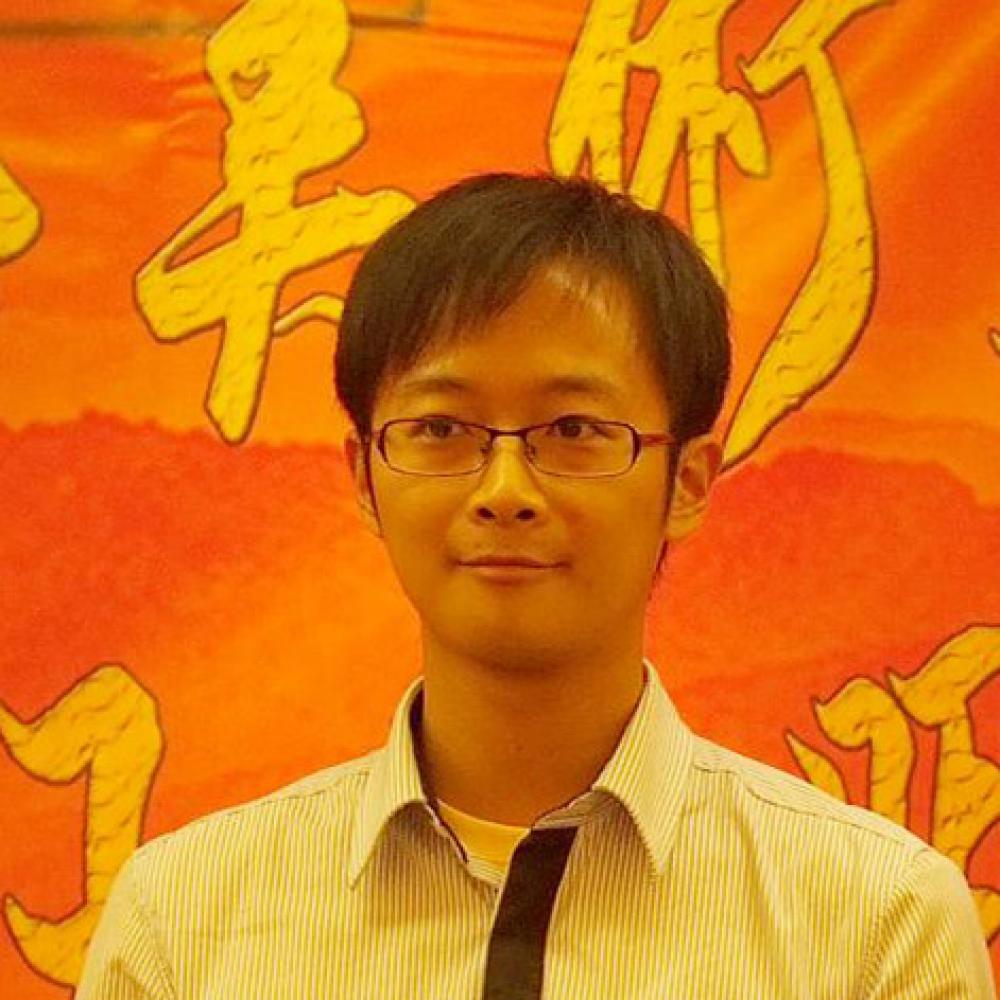 紫砂艺人王智明，高级工艺美术师