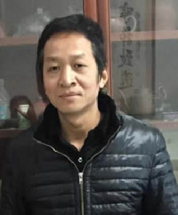 紫砂艺人王海东，工艺美术师