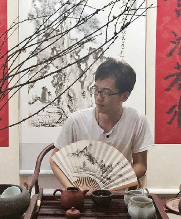 紫砂艺人王熙韬，工艺美术师
