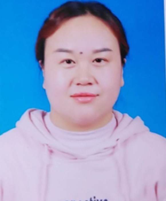 紫砂艺人王秀清，工艺美术师